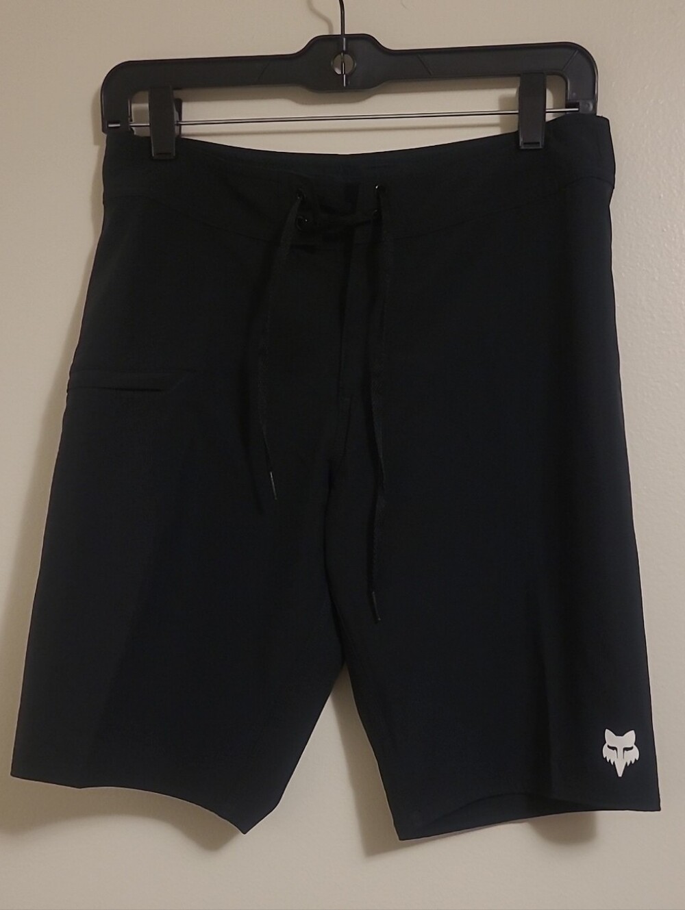 Fox Racing Black Board Shorts with Subtle Logo Mens Size 28